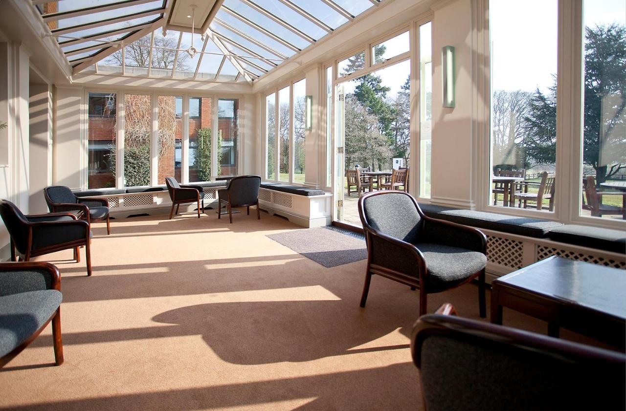 Lane End Hotel ไฮวิคัมบ์ ภายนอก รูปภาพ
